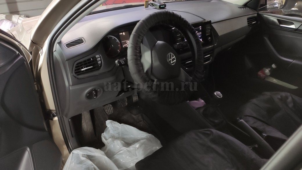 VW Polo - установка автосигнализации StarLine E96BT