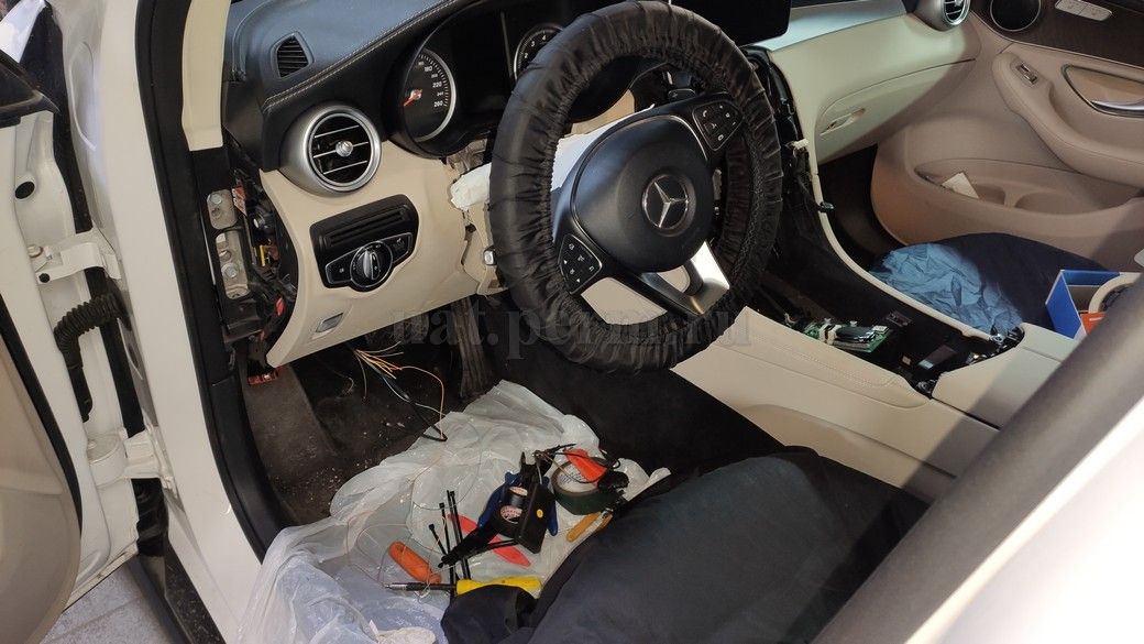 Установка автосигнализации StarLine S96 (v.2) на Mercedes GL C250