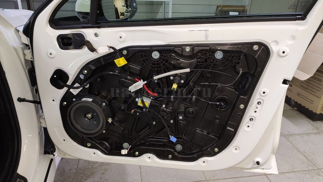 Шумоизоляция дверей KIA K5