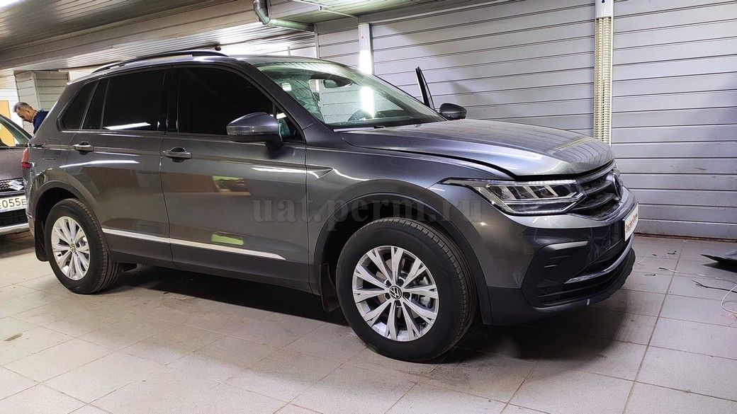 Установка автосигнализации StarLine S96 на VW Tiguan