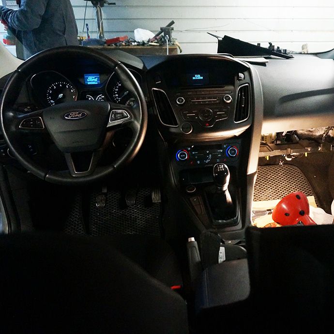 Ford Focus 3 - Установка автосигнализации StarLine A93