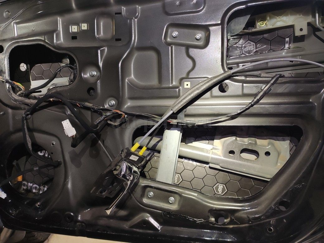 KIA RIO - шумоизоляция дверей