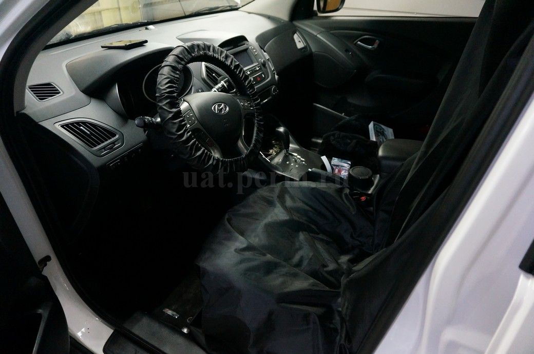 Установка охранного комплекса на Hyundai ix35