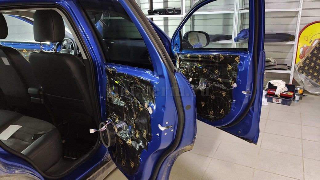 Шумоизоляция дверей Mitsubishi ASX