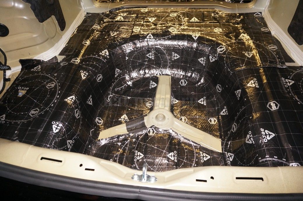 KIA Optima - шумоизоляция багажника