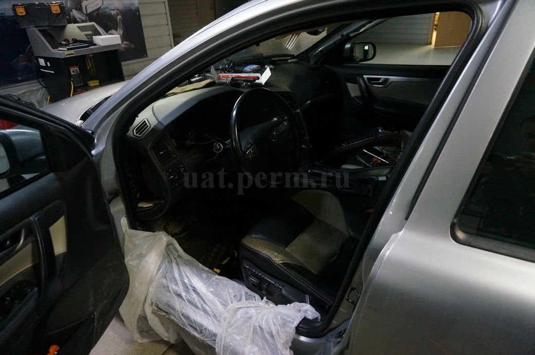 Установка автосигнализации StarLine S96 на Volvo S60 