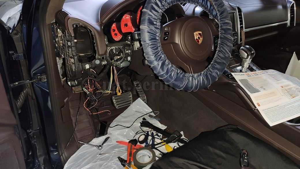 Установка автосигнализации StarLine S96 (v.2) на Porsche Cayenne