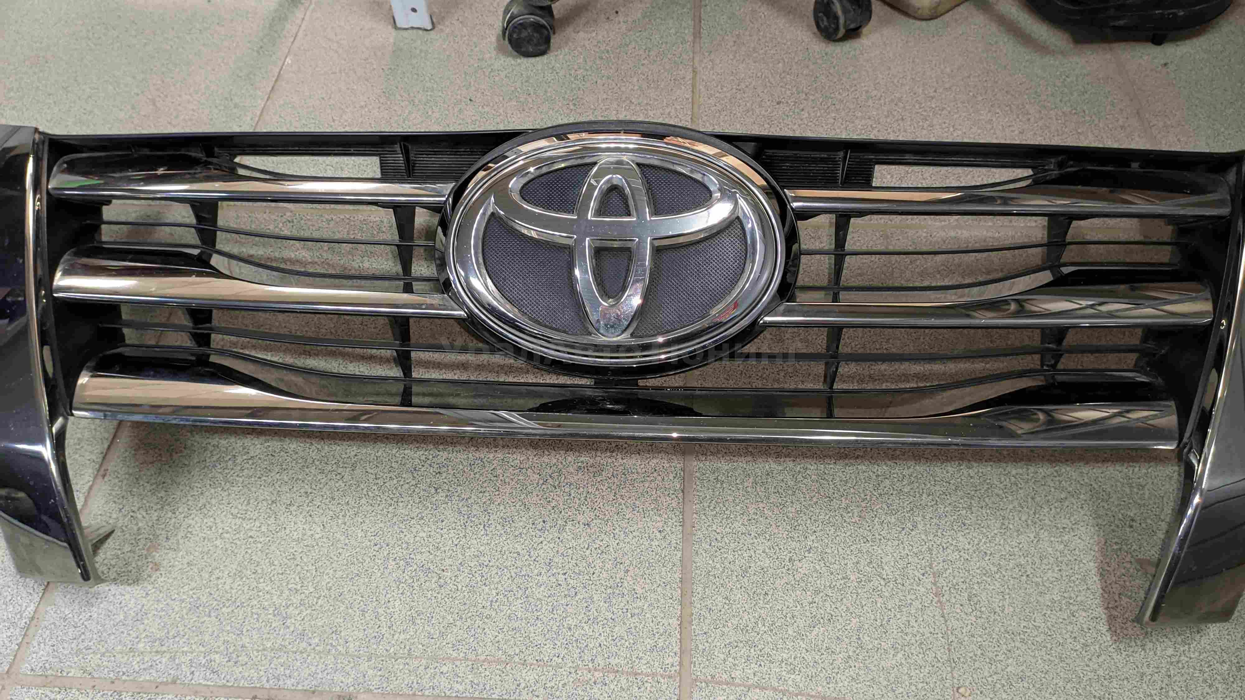 Установка защитной сетки в бампер Toyota Fortuner