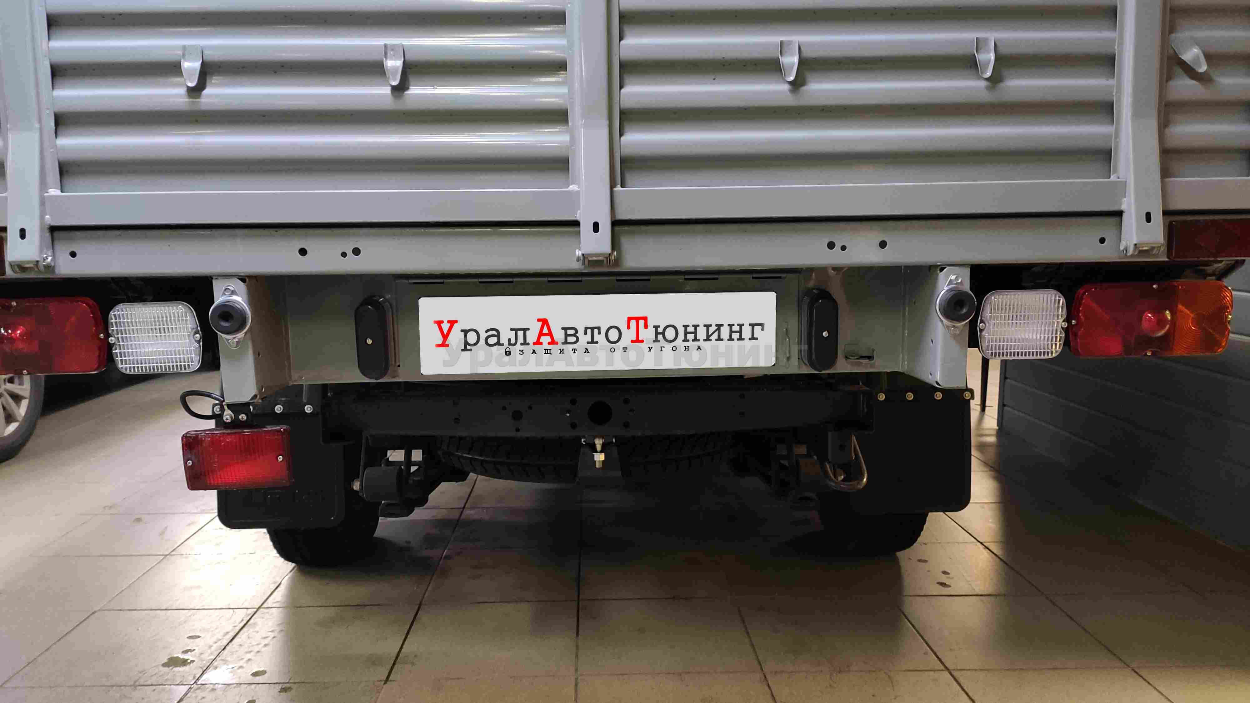 Установка фаркопа на УАЗ Профи