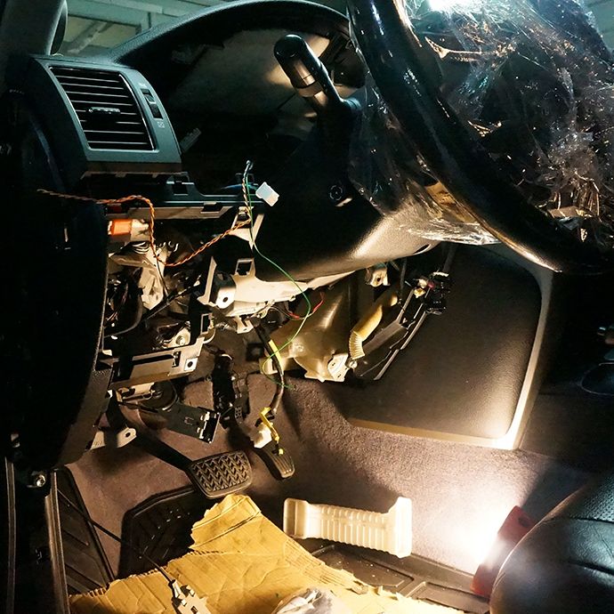 Toyota Land Cruiser 200 - Установка автосигнализации Pandora DX-91