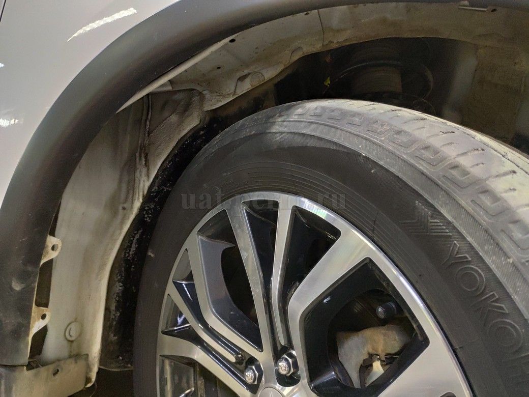 Шумоизоляция колесных арок Mitsubishi Outlander