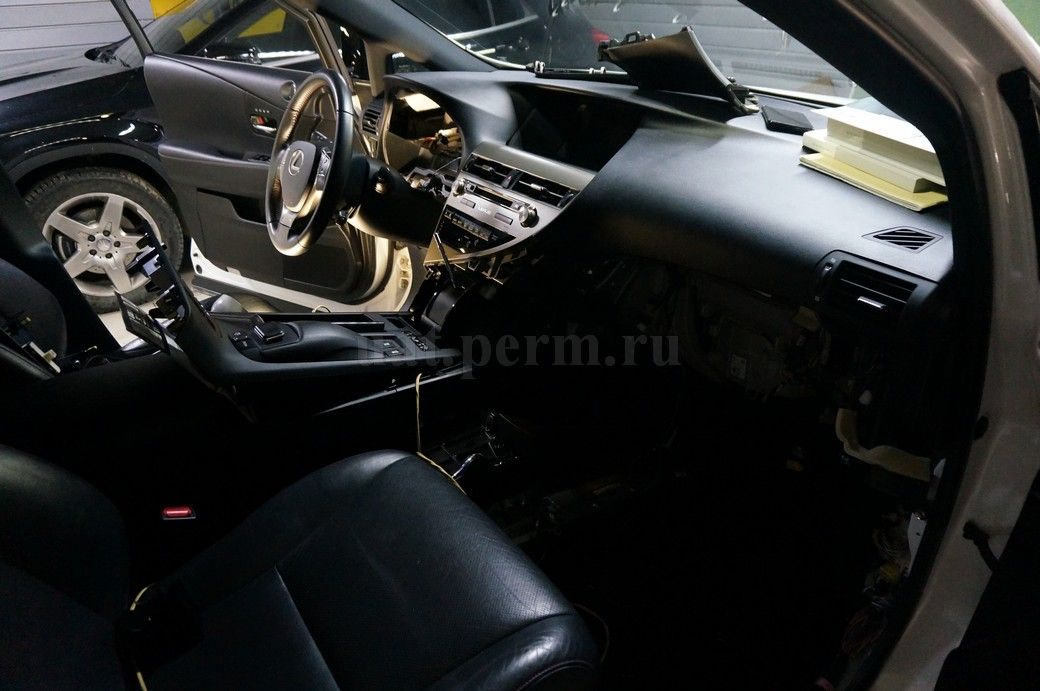 Lexus RX350 - Установка автосигнализации Pandora DX 90B