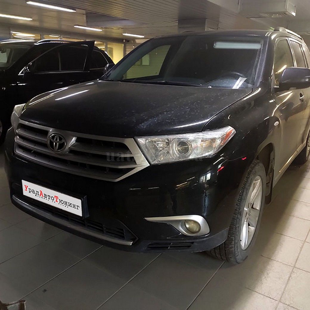 Шумоизоляция колесных арок Toyota Highlander