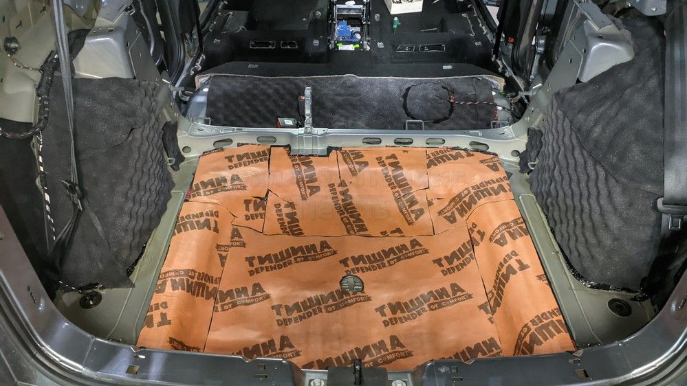 Шумоизоляция багажника Skoda Karoq
