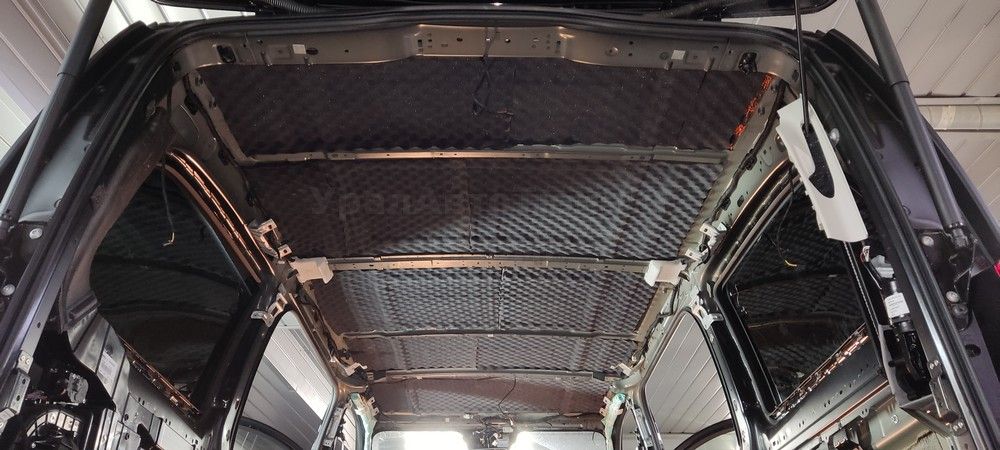 Шумоизоляция крыши Mercedes V250