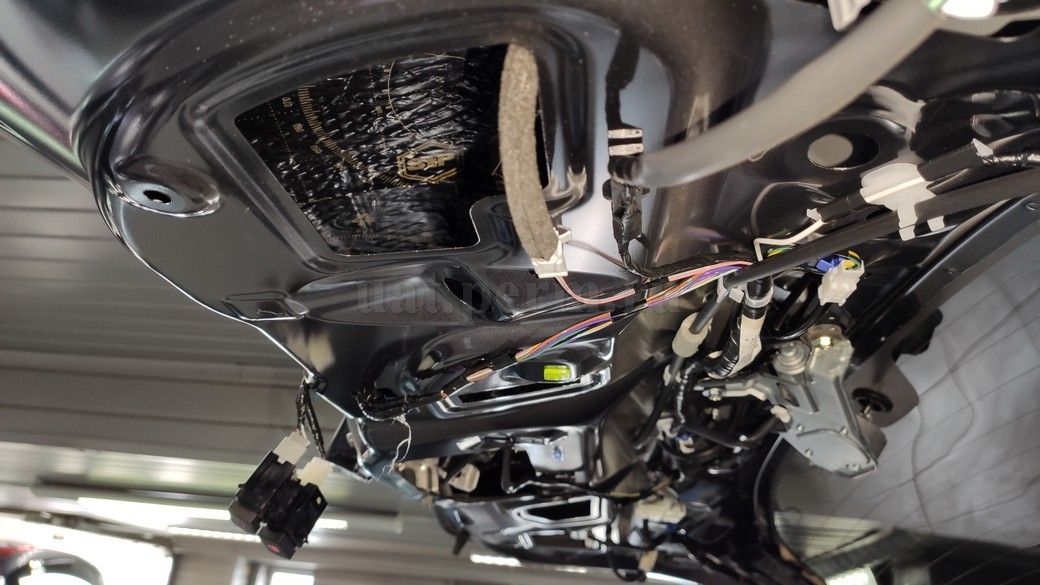 Шумоизоляция крышки багажника Subaru Forester